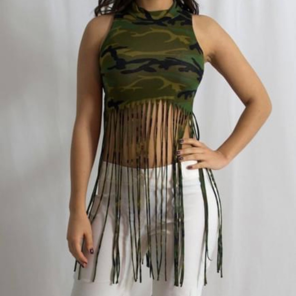 Camouflage distressed crop top